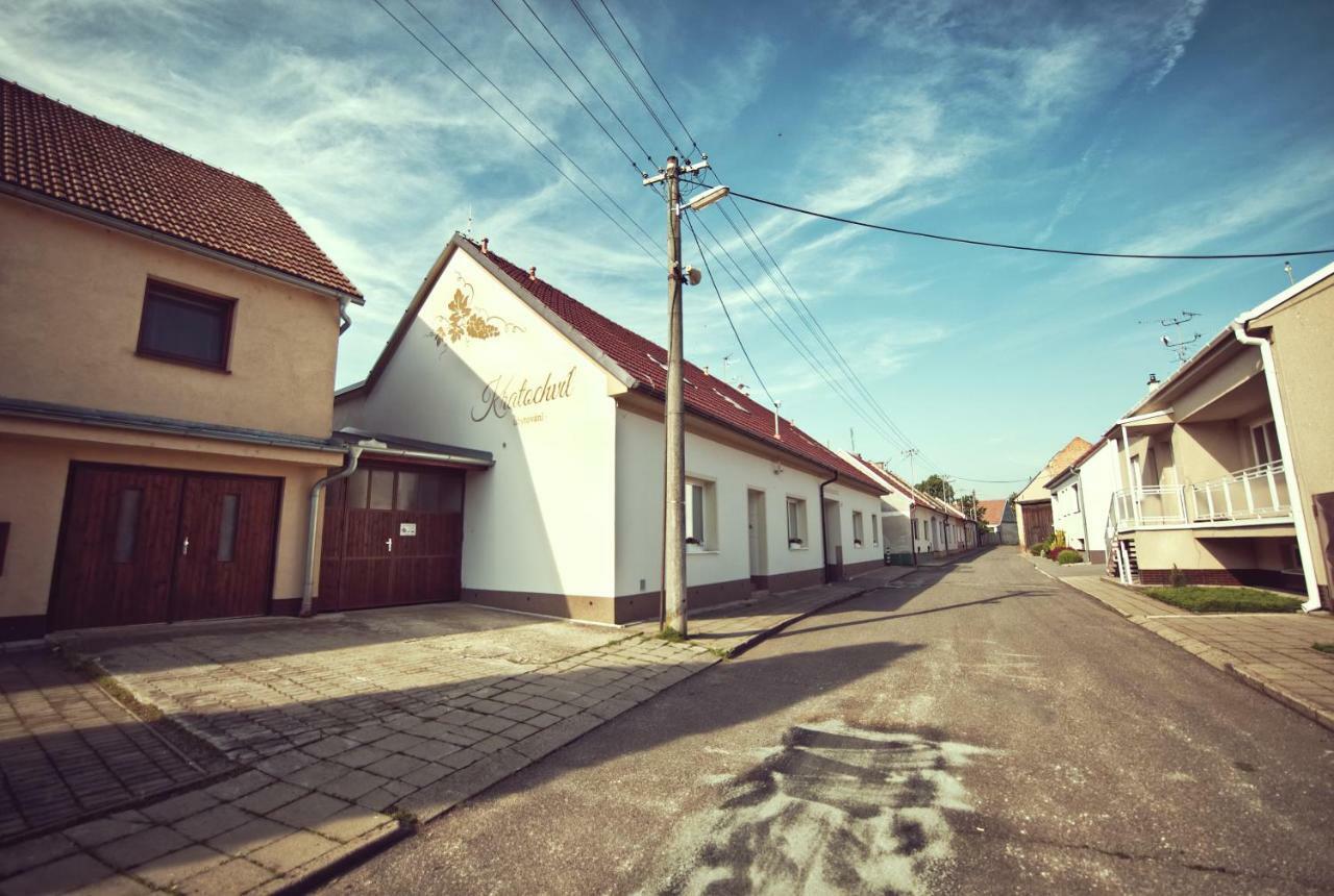 Penzion Kratochvil Dolní Dunajovice Buitenkant foto